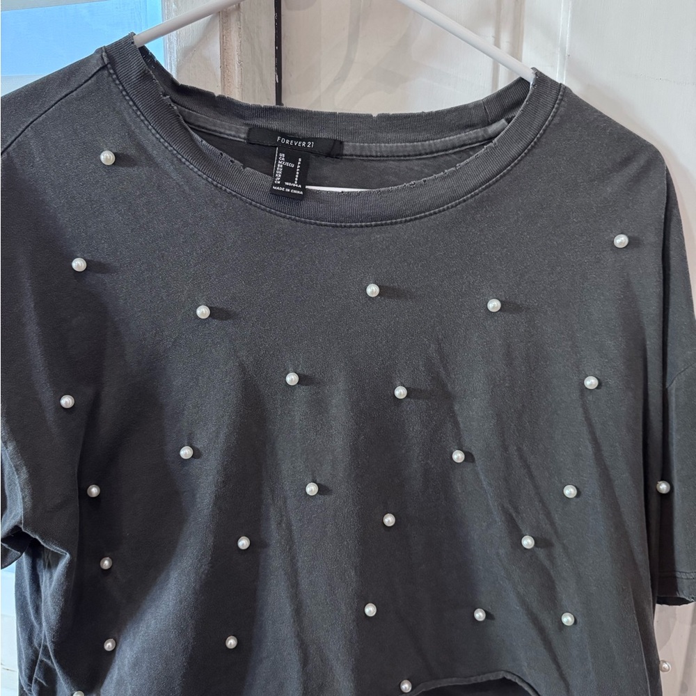 Forever 21 Gray Pearl Studded Tee